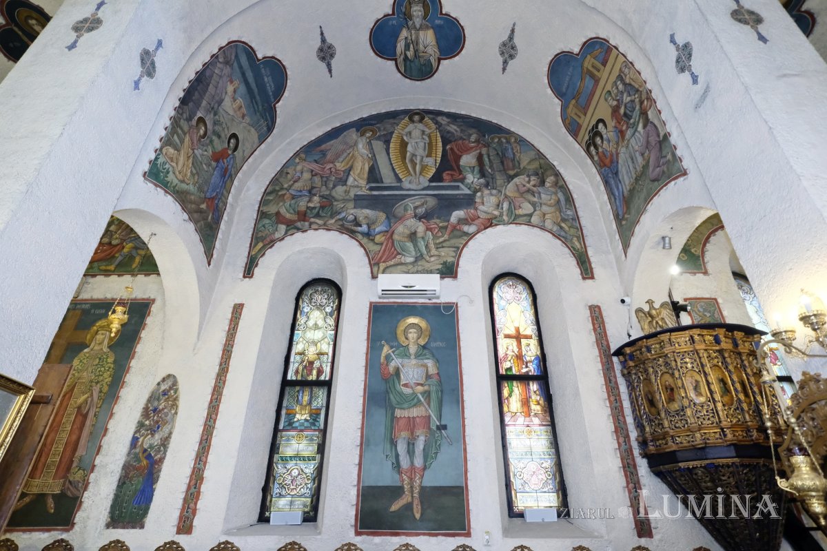 Biserica „Sfântul Ioan”-Piață, mutată 23 de metri din calea comuniștilor 306992