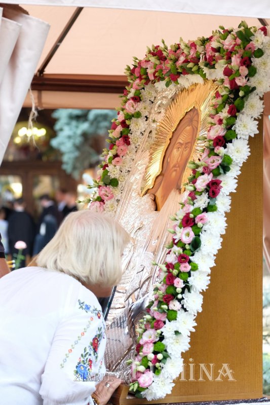 Rugăciune către Înaintemergătorul Domnului la Mănăstirea Plumbuita 307076