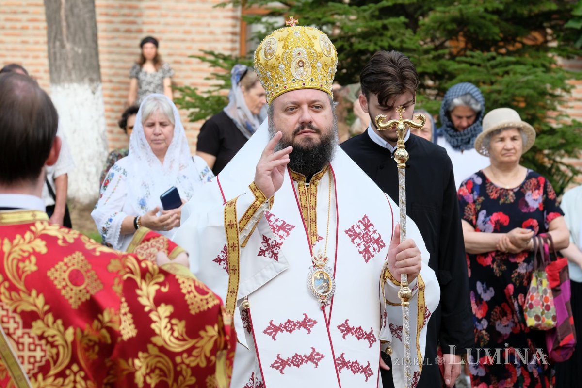 Rugăciune către Înaintemergătorul Domnului la Mănăstirea Plumbuita 307082