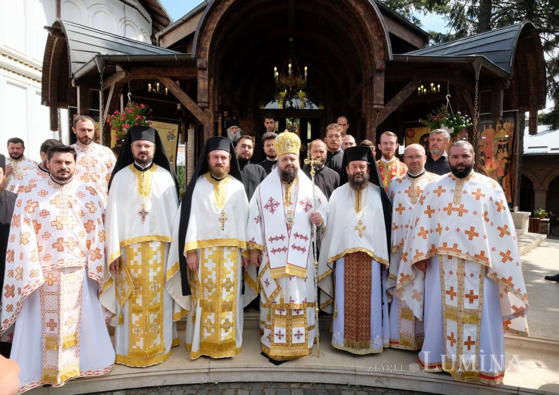 Rugăciune către Înaintemergătorul Domnului la Mănăstirea Plumbuita 307105