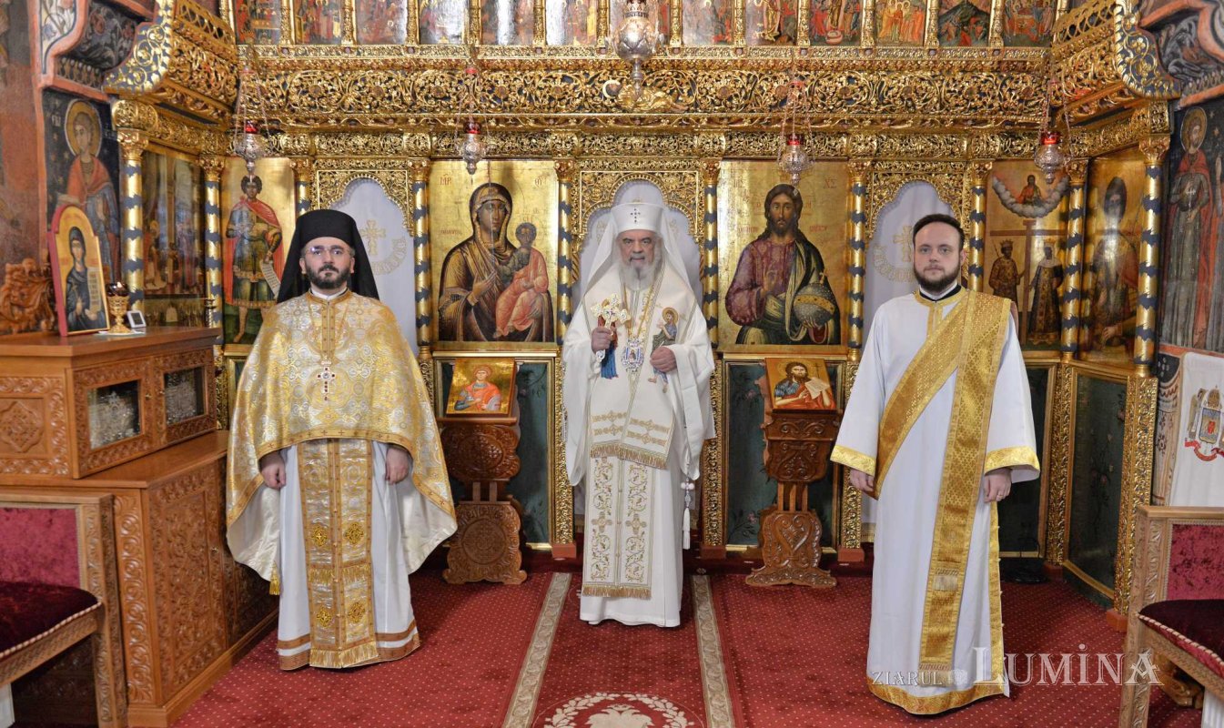 „Sfântul Ioan Botezătorul, dascăl al rugăciunii, postului și milosteniei” 307055