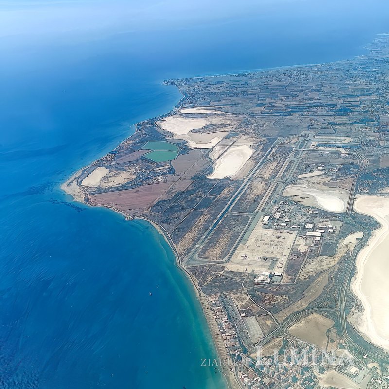 Delegaţia Patriarhiei Române cu moaştele Sfântului Ciprian a ajuns în Cipru 307212