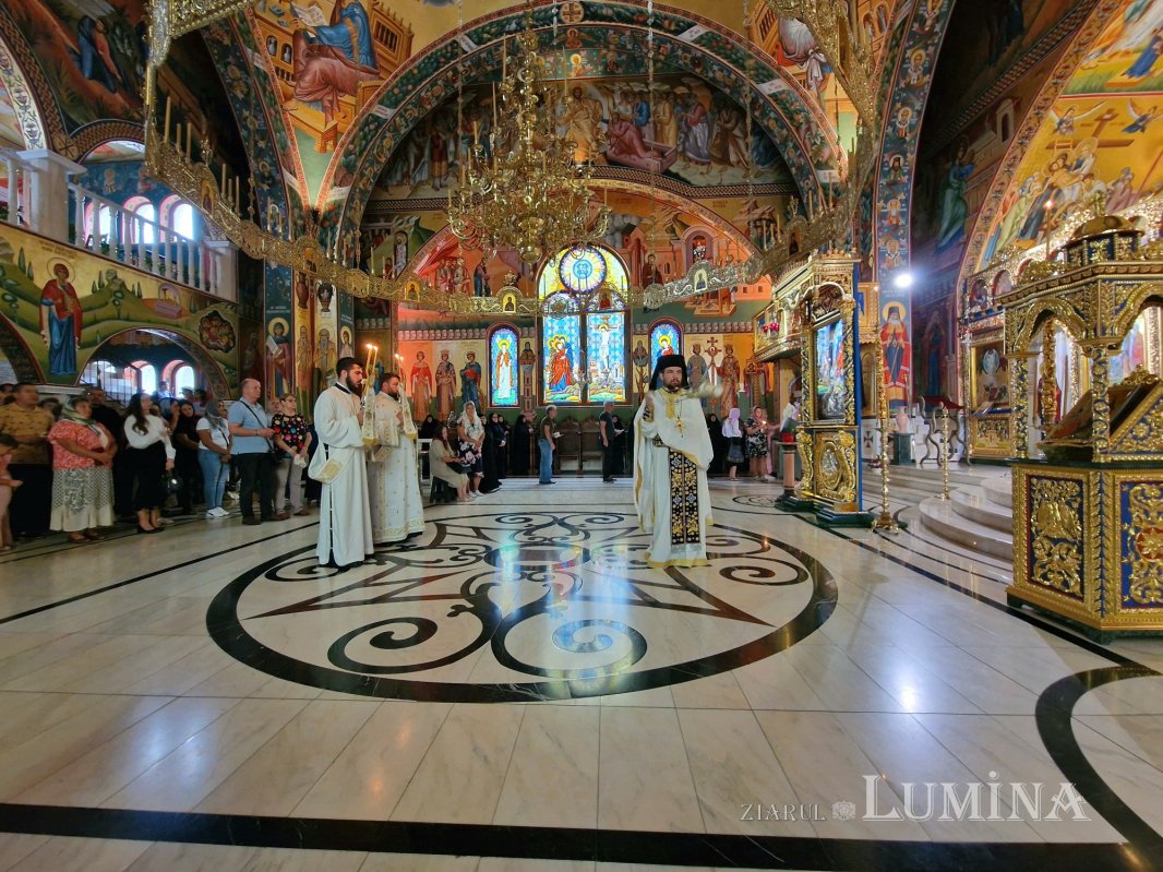 28 de ani de la întronizarea Episcopului Alexandriei și Teleormanului 307398