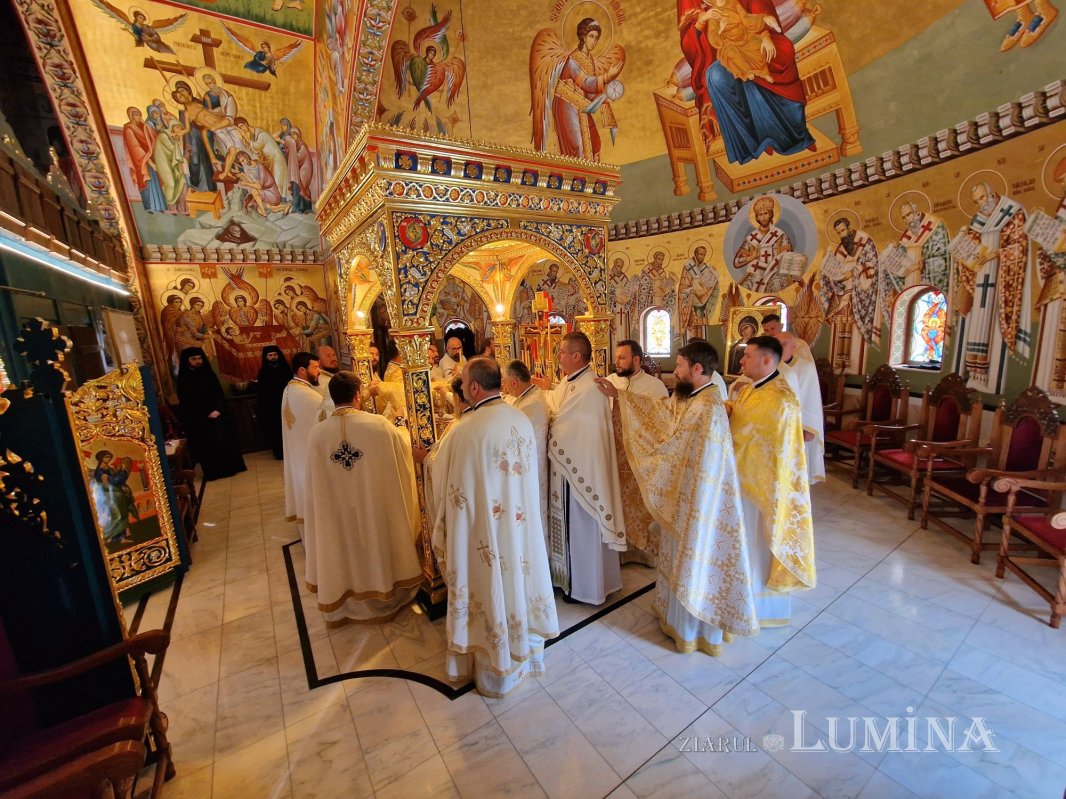 28 de ani de la întronizarea Episcopului Alexandriei și Teleormanului 307405