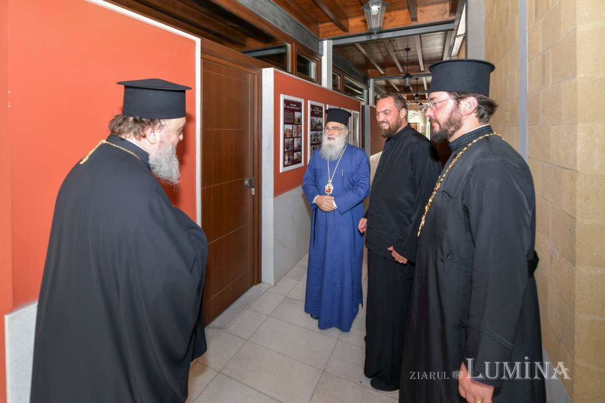 Primirea delegaţiei Patriarhiei Române la Reprezentanţa Patriarhiei Ierusalimului în Cipru 307437