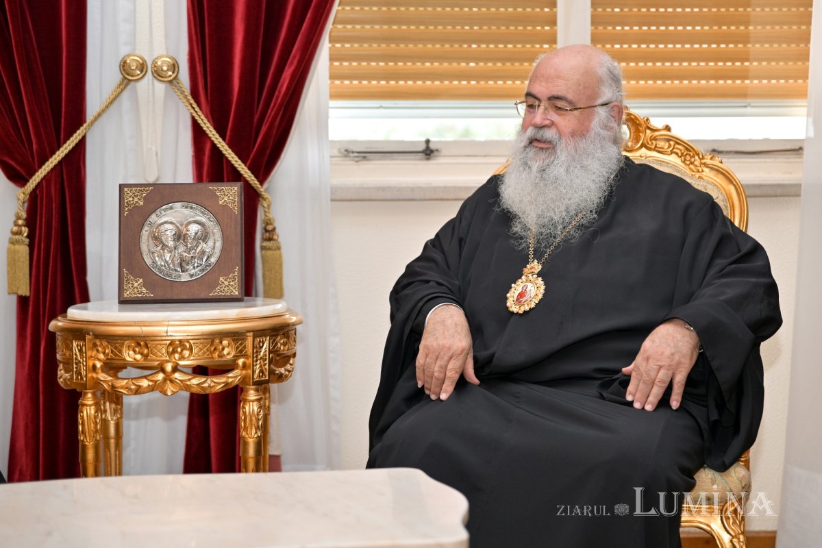 Delegaţia Patriarhiei Române în Cipru a fost primită de Arhiepiscopul Gheorghe al Ciprului 307604