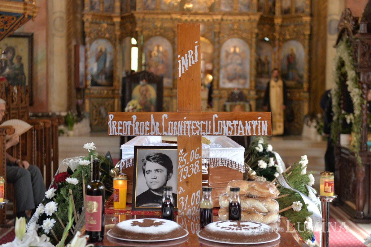 Prohodirea părintelui profesor Constantin Cornițescu 307652