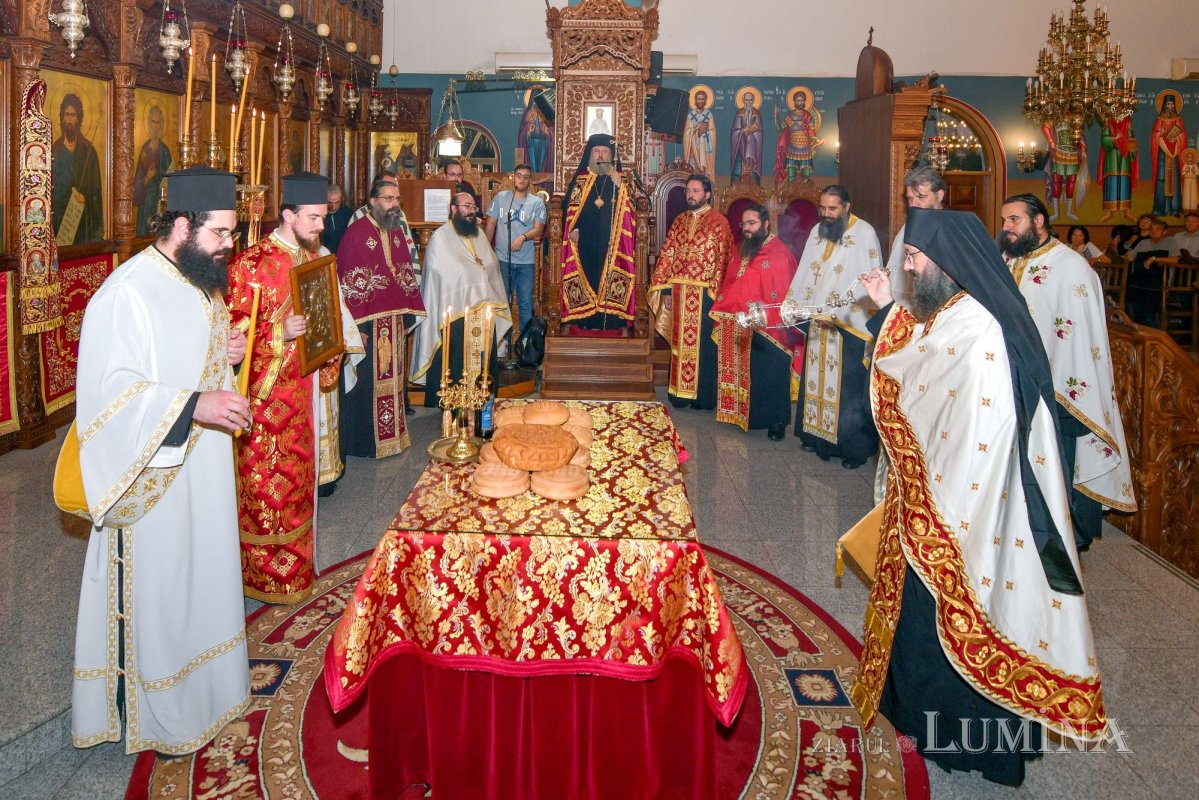 Biserica Arhanghelului Mihail din Limassol şi-a sărbătorit ocrotitorul spiritual 307865