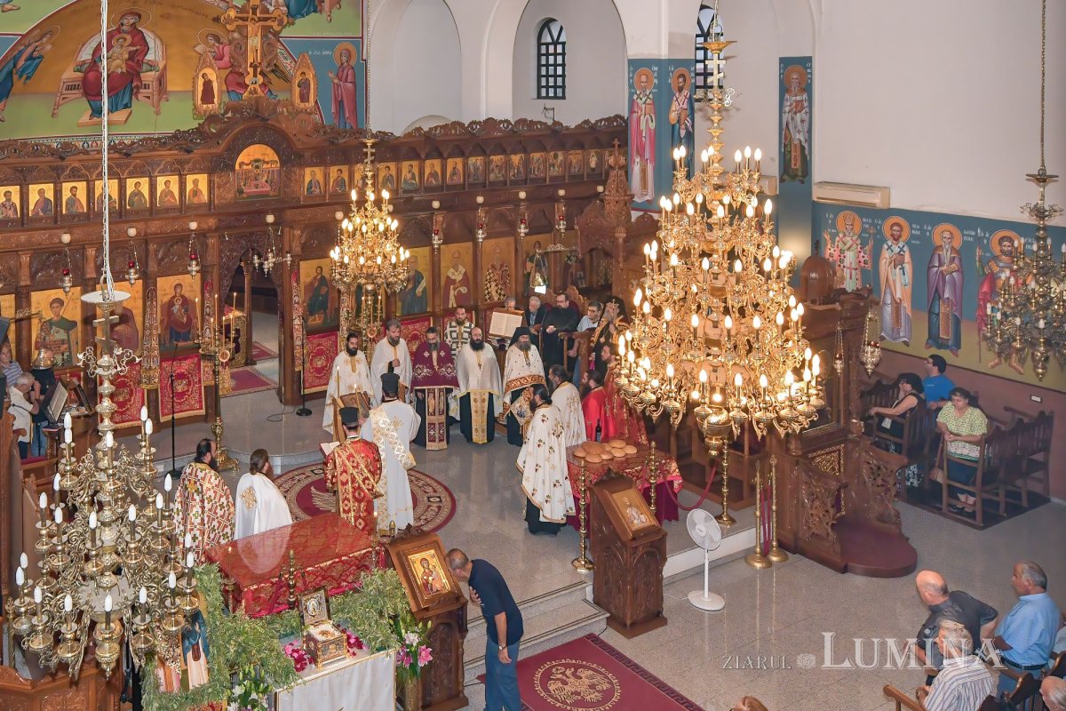 Biserica Arhanghelului Mihail din Limassol şi-a sărbătorit ocrotitorul spiritual 307871