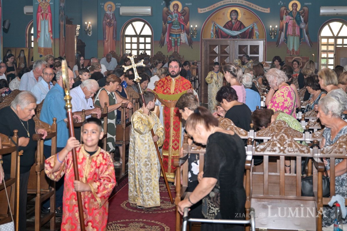 Biserica Arhanghelului Mihail din Limassol şi-a sărbătorit ocrotitorul spiritual 307904