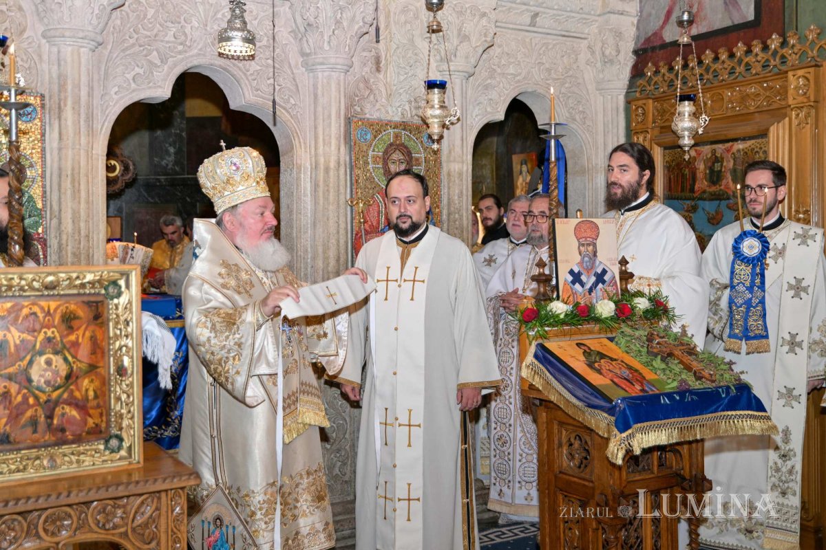 Un ostenitor de la TRINITAS TV a primit darul preoției 308883