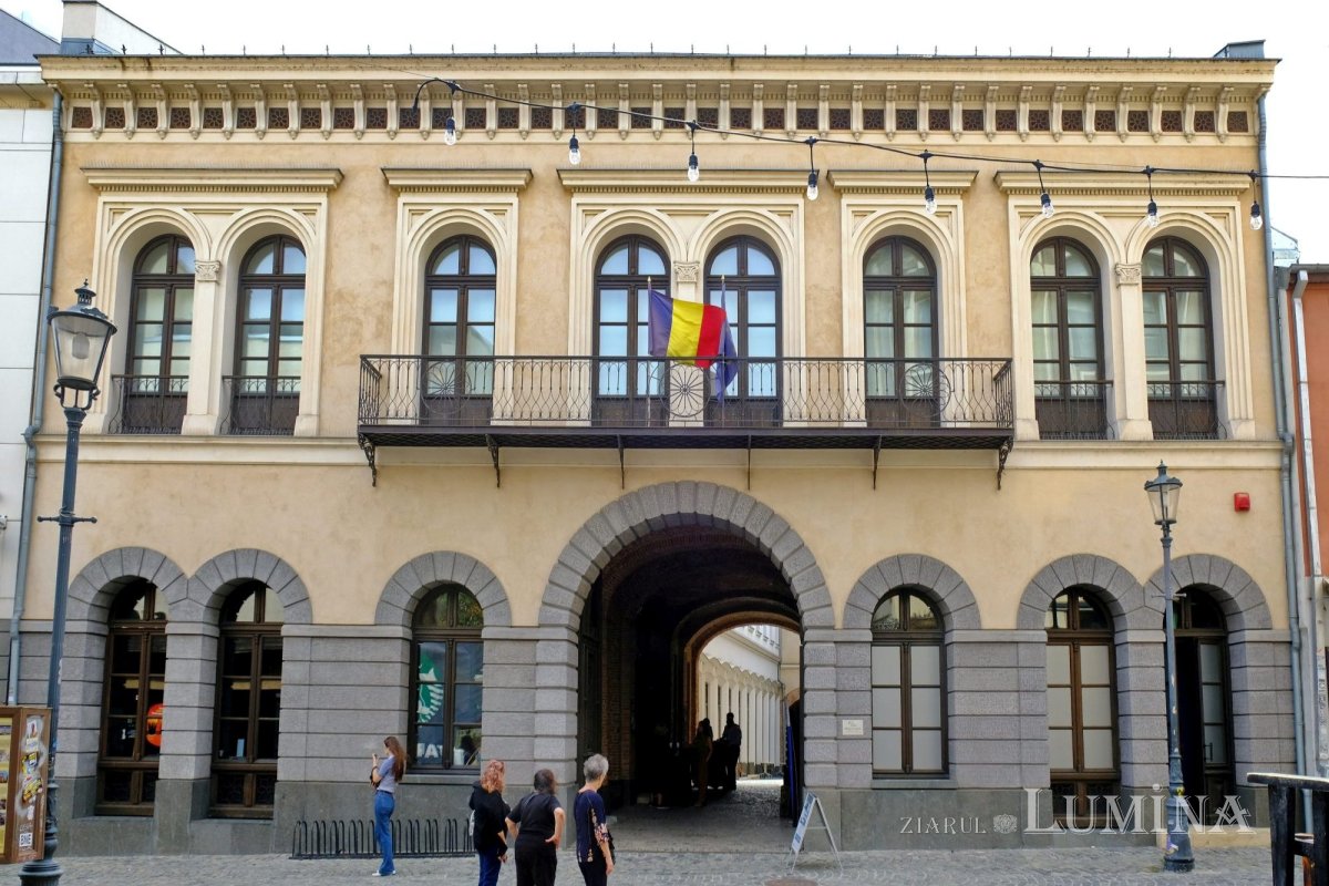 Sclipirile Luminii: Centrul istoric al Bucureștiului la 565 de ani 309025