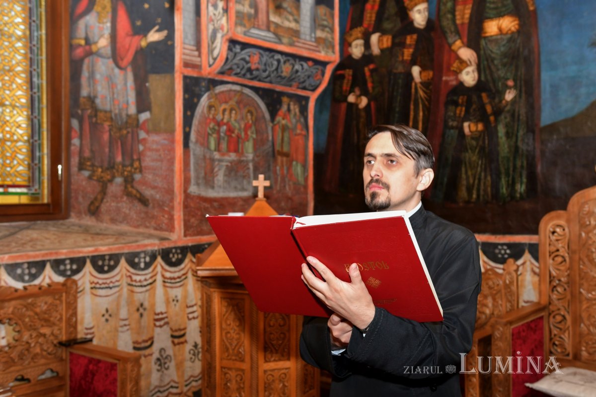 „Întâlnirea cu lucrarea lui Dumnezeu face din pescari apostoli” 309287