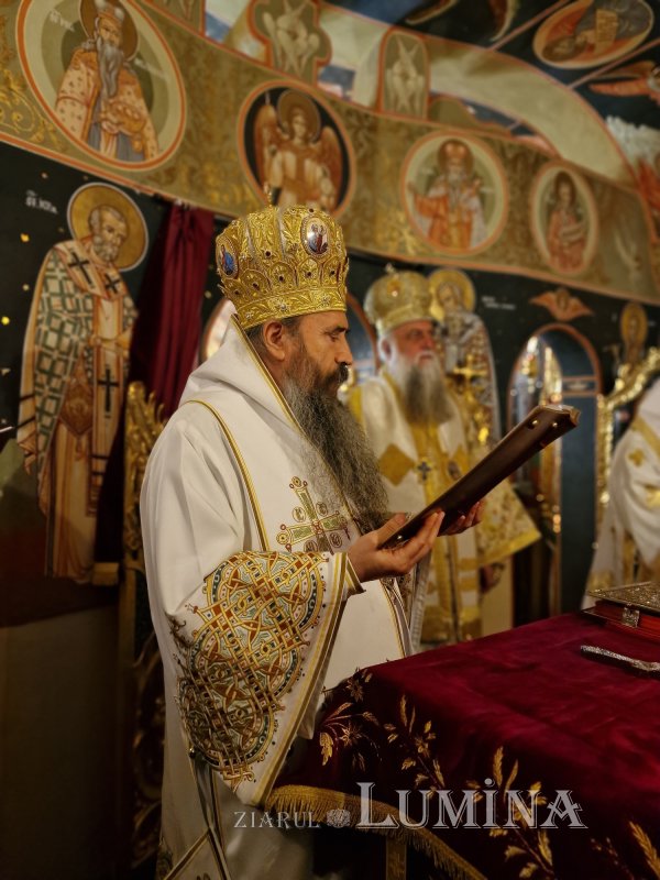 Sfințirea paraclisului Mănăstirii „Sfânta Treime” din Drăgănești‑Vlașca 309302