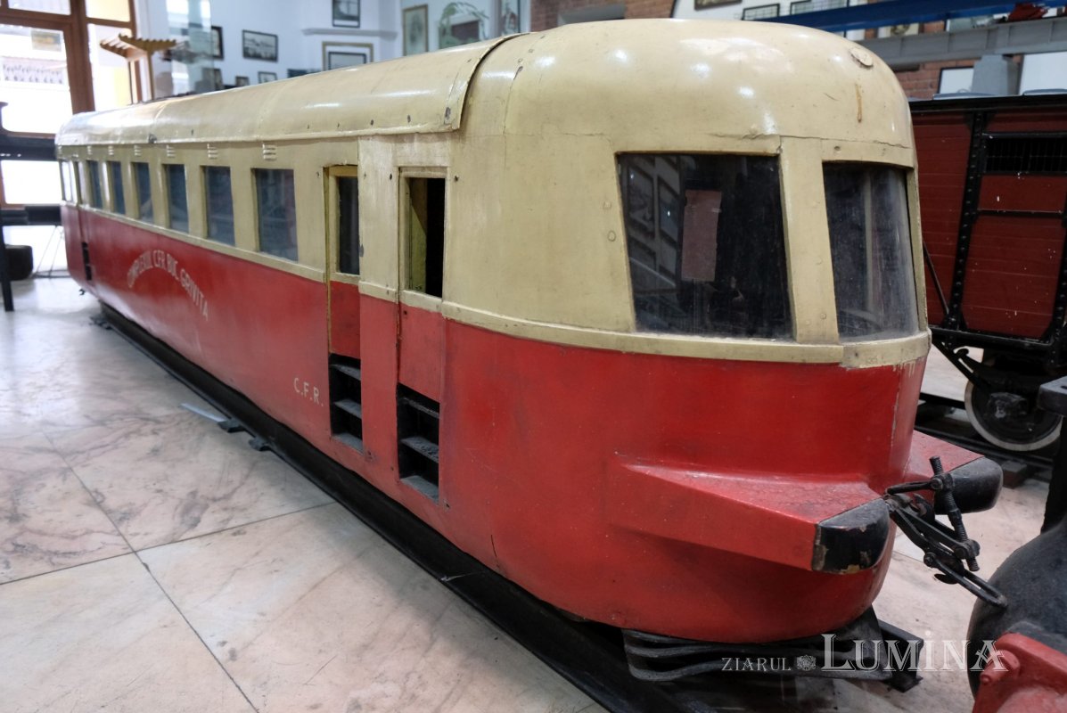 Glasul roților de tren 309547