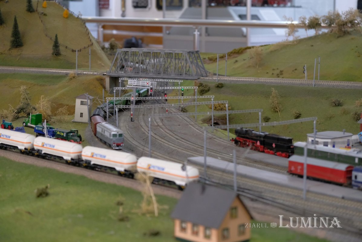 Glasul roților de tren 309564