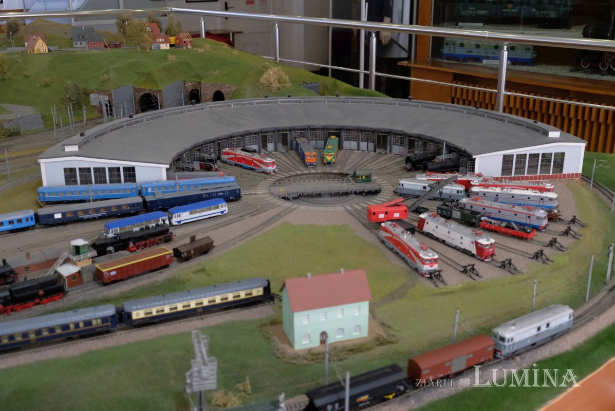 Glasul roților de tren 309565