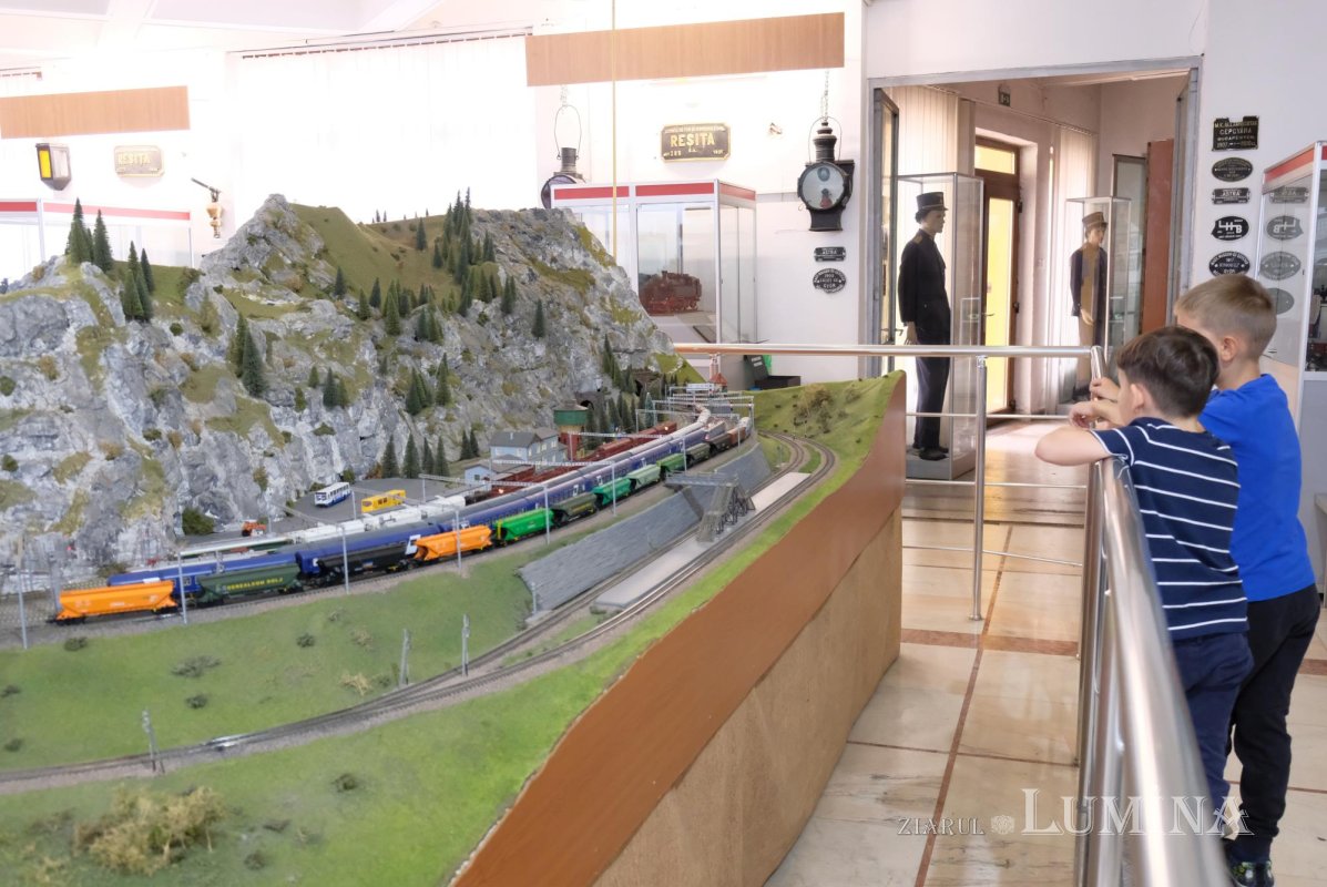 Glasul roților de tren 309572