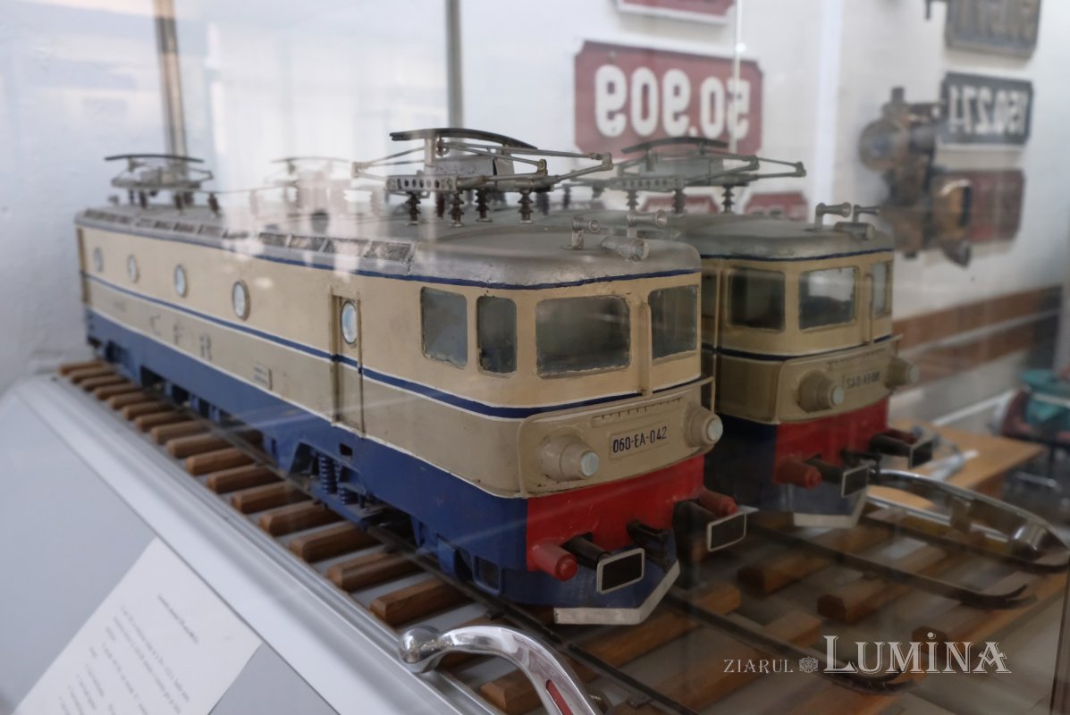 Glasul roților de tren 309576