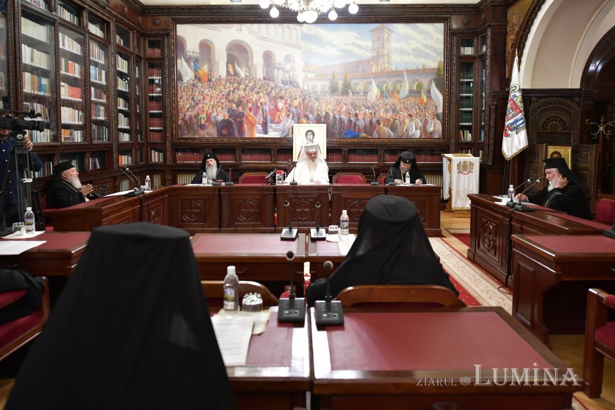 Întrunirea Sinodului Permanent al Bisericii Ortodoxe Române 309932