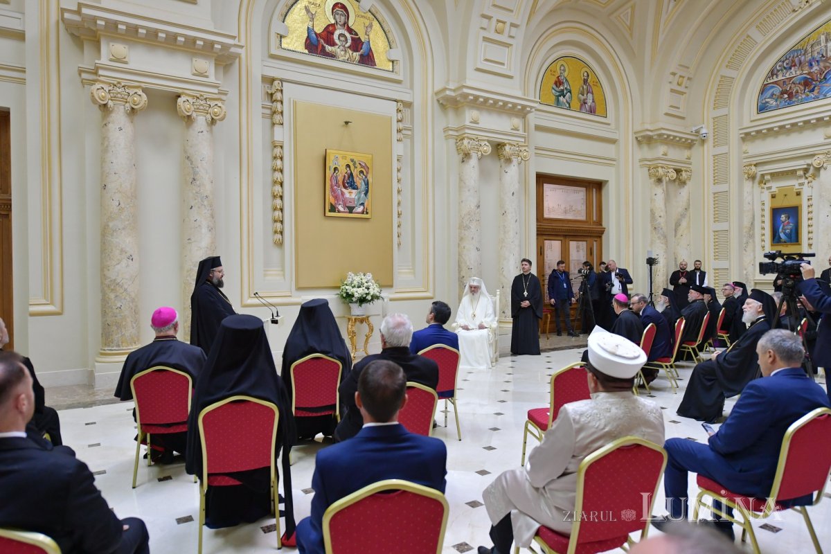 Moment festiv la aniversarea întronizării Patriarhului României 309956