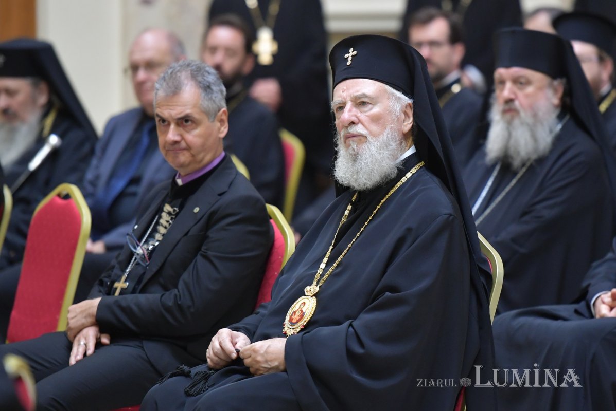 Moment festiv la aniversarea întronizării Patriarhului României 309960