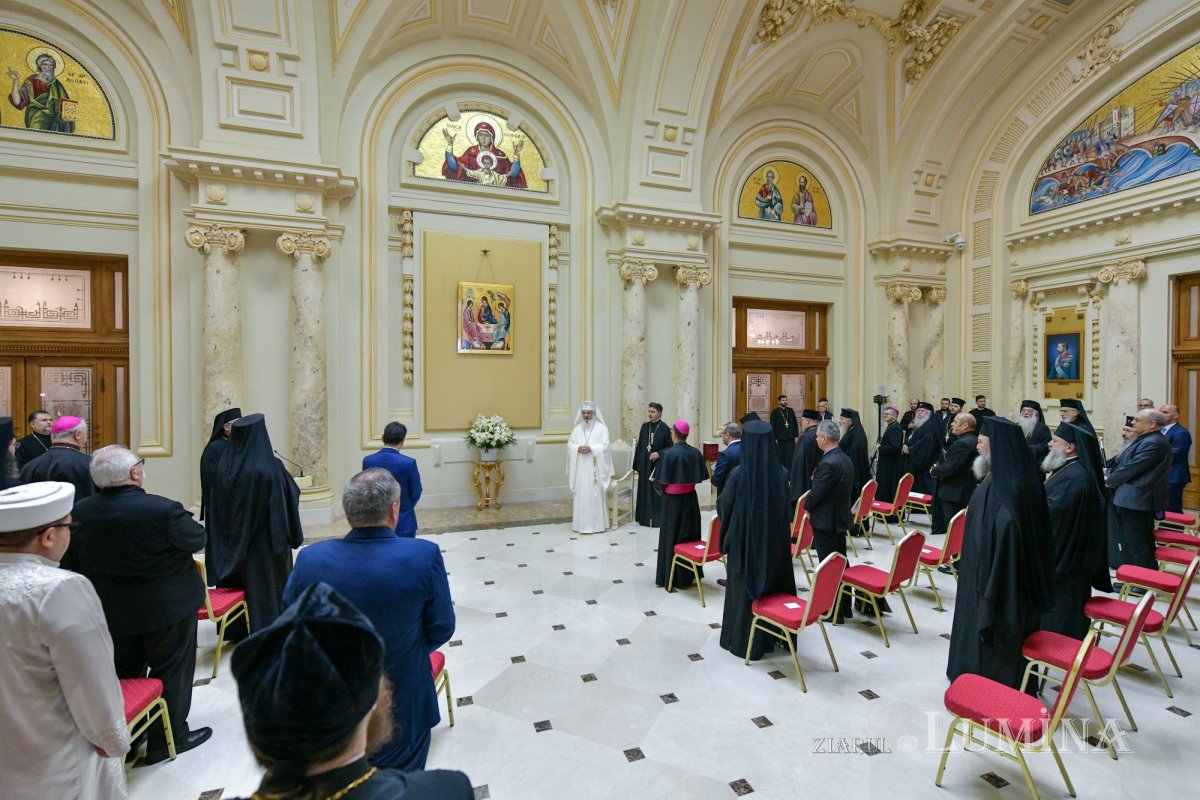 Moment festiv la aniversarea întronizării Patriarhului României 309989