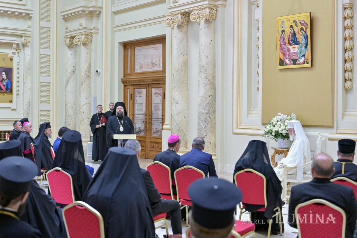 Moment festiv la aniversarea întronizării Patriarhului României 309995