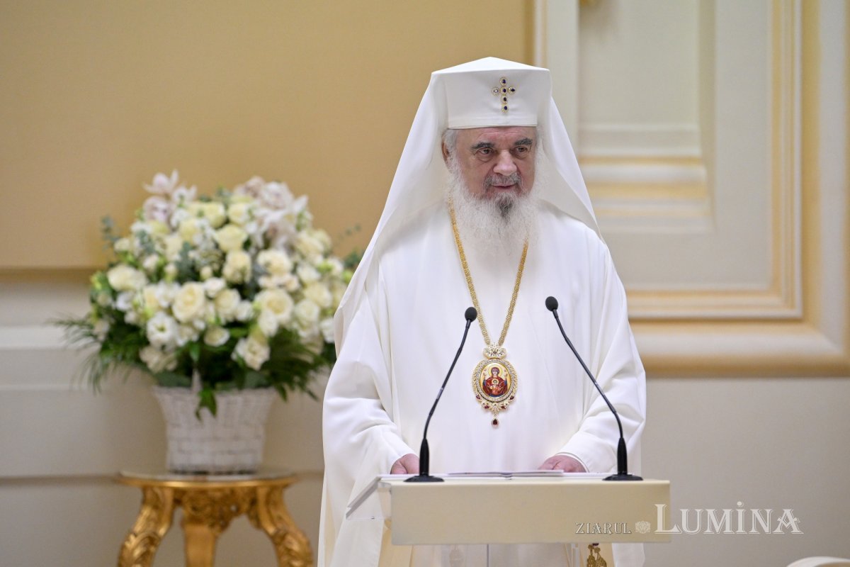 Moment festiv la aniversarea întronizării Patriarhului României 310018