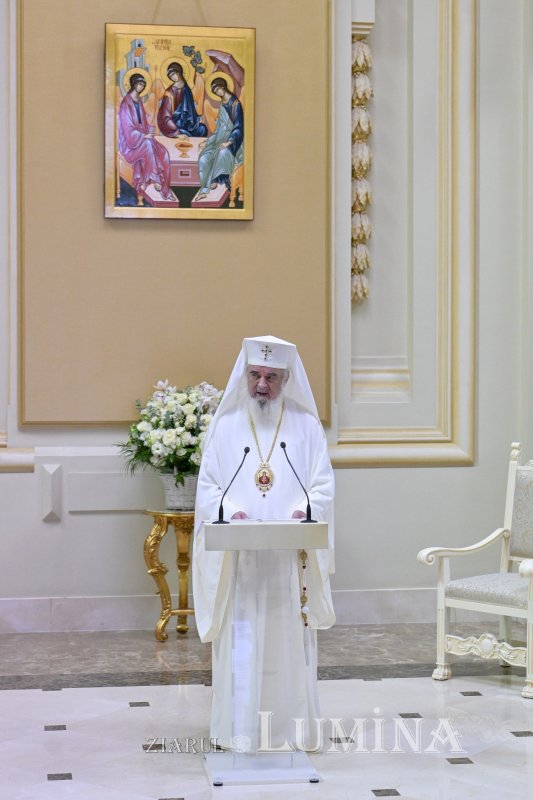 Moment festiv la aniversarea întronizării Patriarhului României 310019