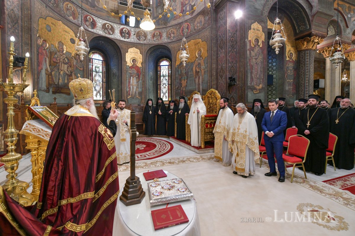 Rugăciune și recunoștință la ceas aniversar  309969