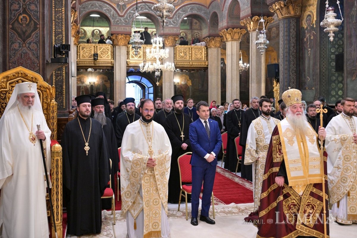 Rugăciune și recunoștință la ceas aniversar  309975