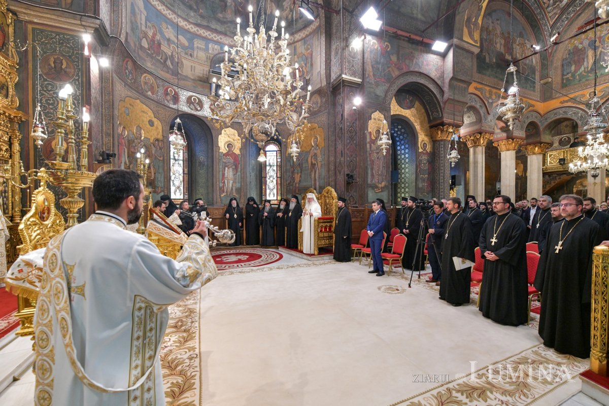 Rugăciune și recunoștință la ceas aniversar  309976