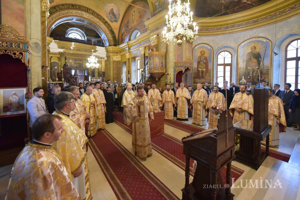 Deschiderea anului universitar la Facultatea de Teologie din București 310106
