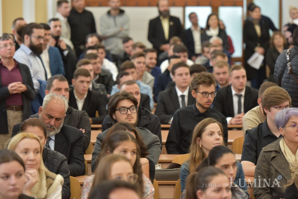 Deschiderea anului universitar la Facultatea de Teologie din București 310128