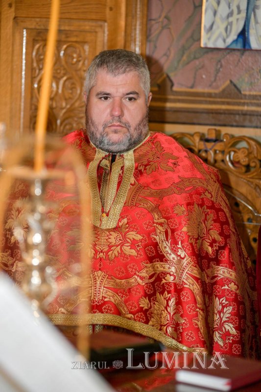 Zi de hram la Biserica Zlătari din București 310304