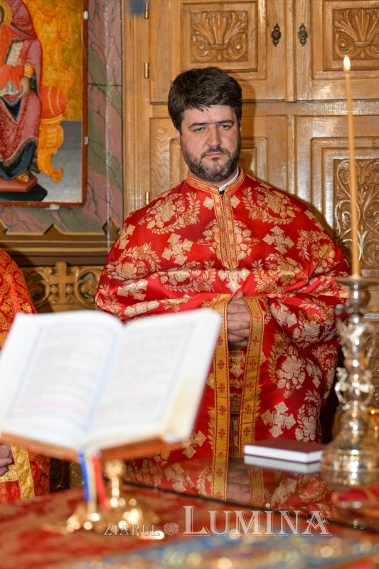 Zi de hram la Biserica Zlătari din București 310305