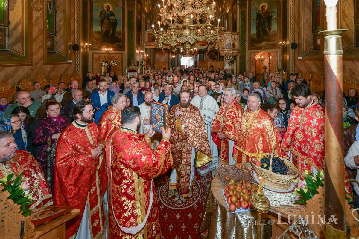 Zi de hram la Biserica Zlătari din București 310309