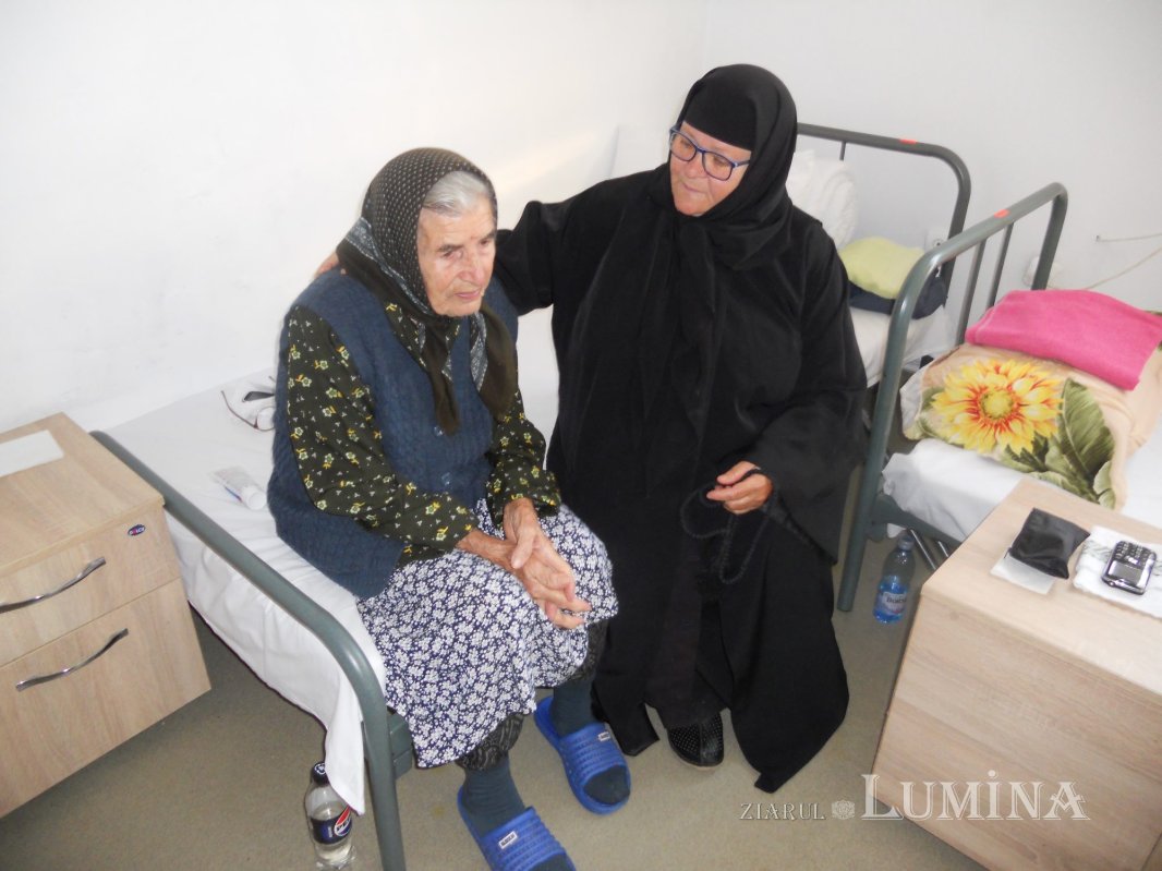 Biserica Mănăstirii Talpa, poartă deschisă spre Înviere 309739