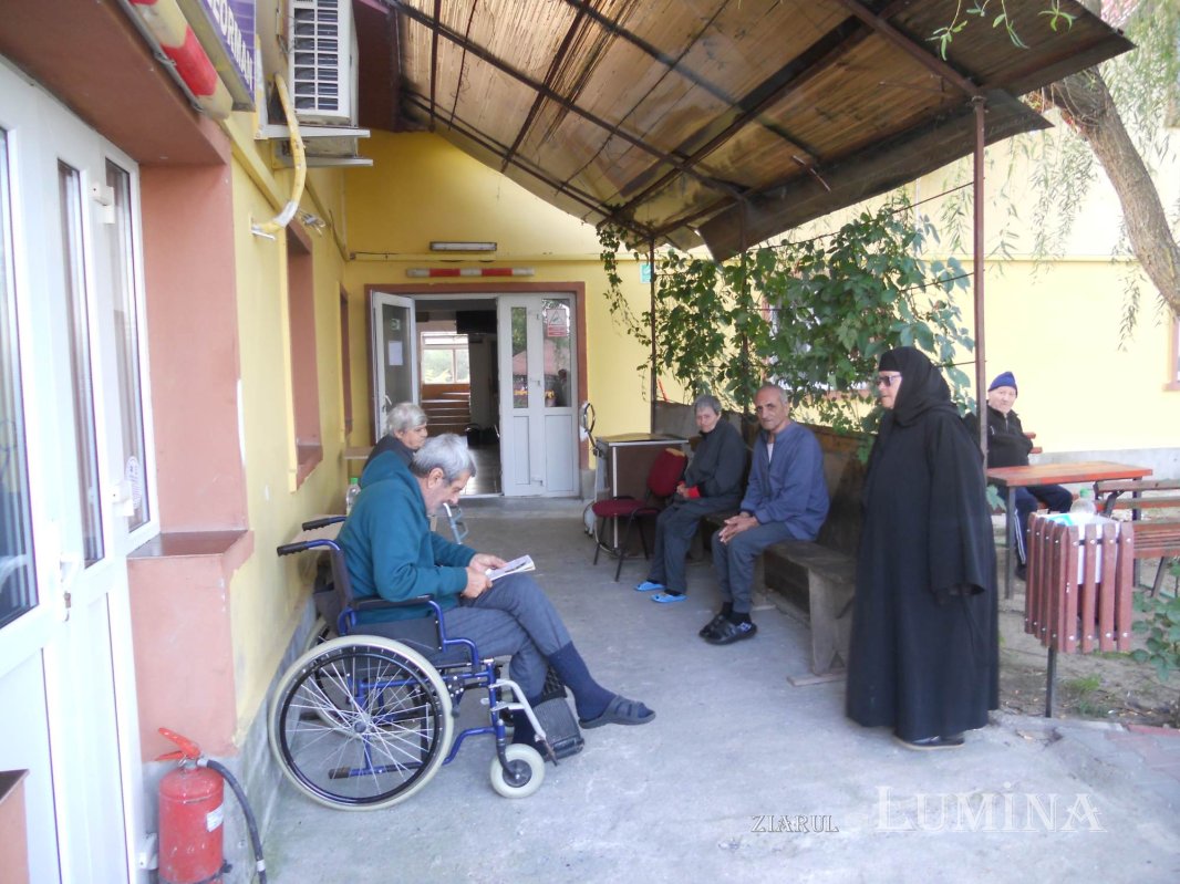 Biserica Mănăstirii Talpa, poartă deschisă spre Înviere 309742