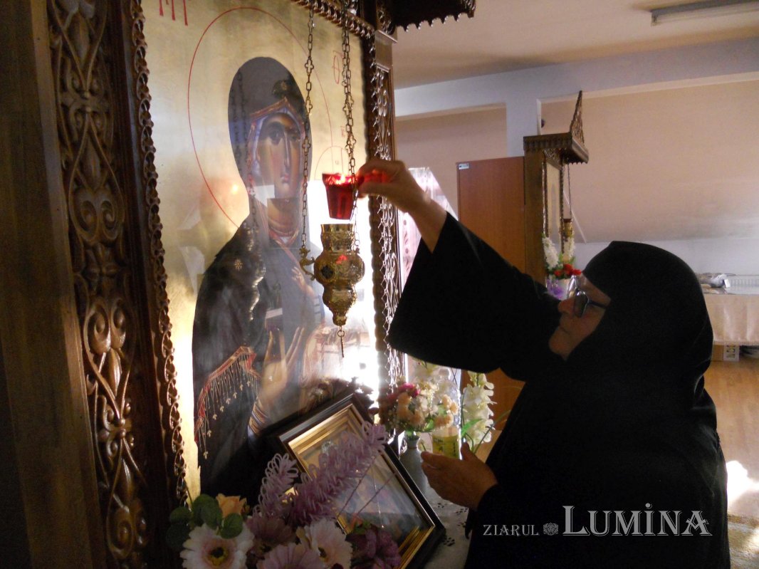 Biserica Mănăstirii Talpa, poartă deschisă spre Înviere 309756