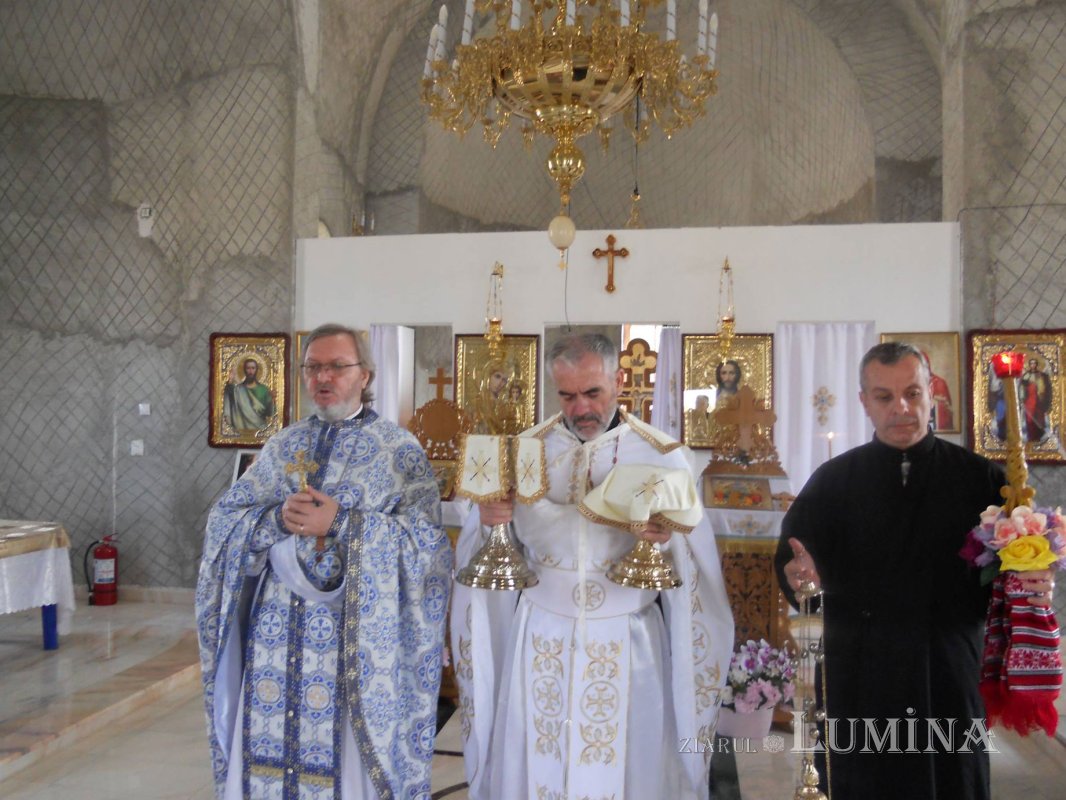 Biserica Mănăstirii Talpa, poartă deschisă spre Înviere 309757