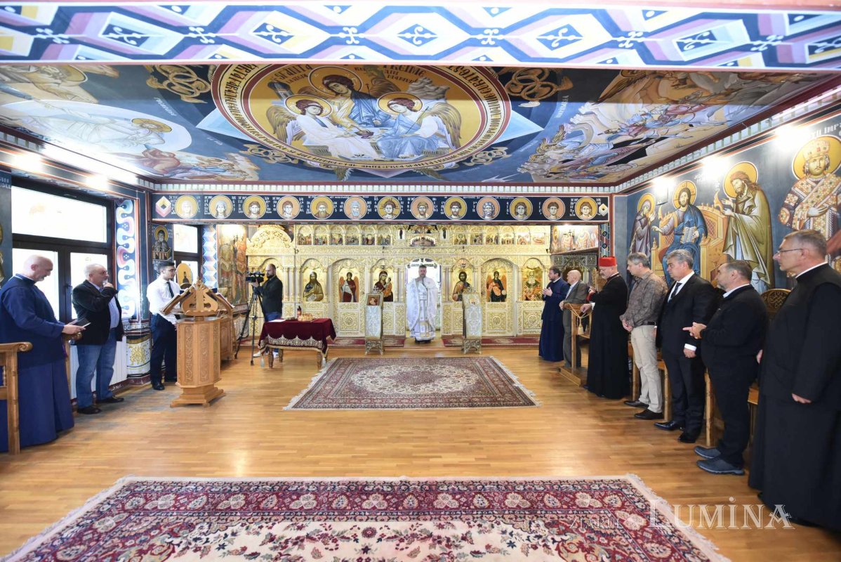 Revedere după trei decenii la Seminarul Teologic din București 310931