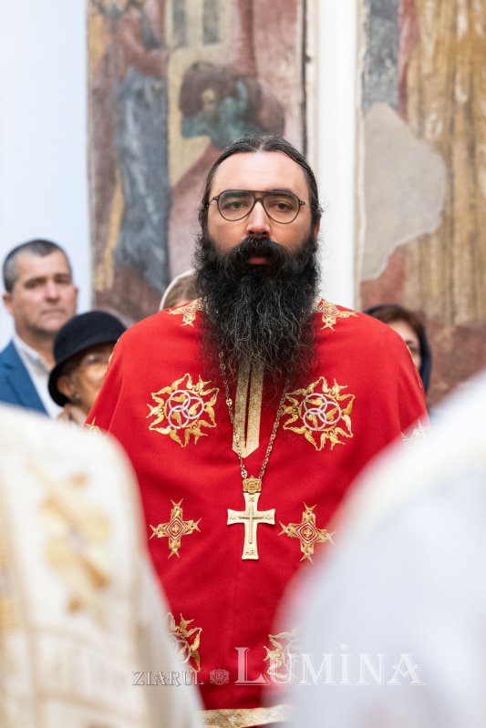 Un nou preot pentru biserica din incinta Palatului Cotroceni 310846