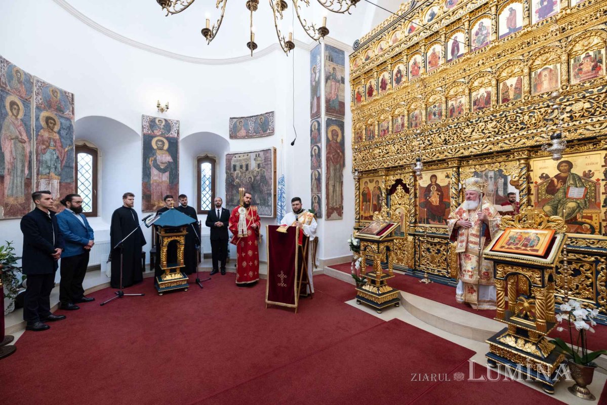 Un nou preot pentru biserica din incinta Palatului Cotroceni 310852