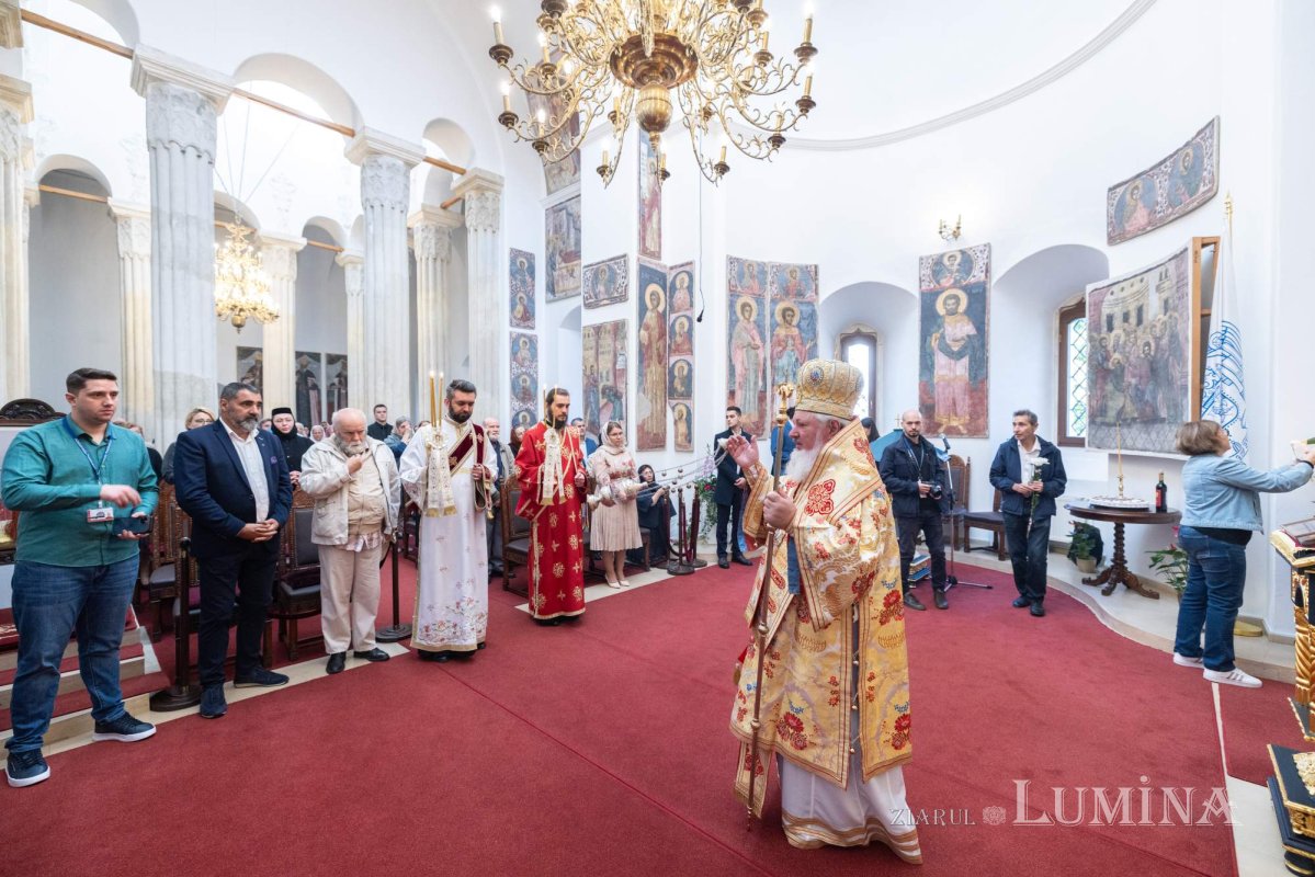 Un nou preot pentru biserica din incinta Palatului Cotroceni 310854
