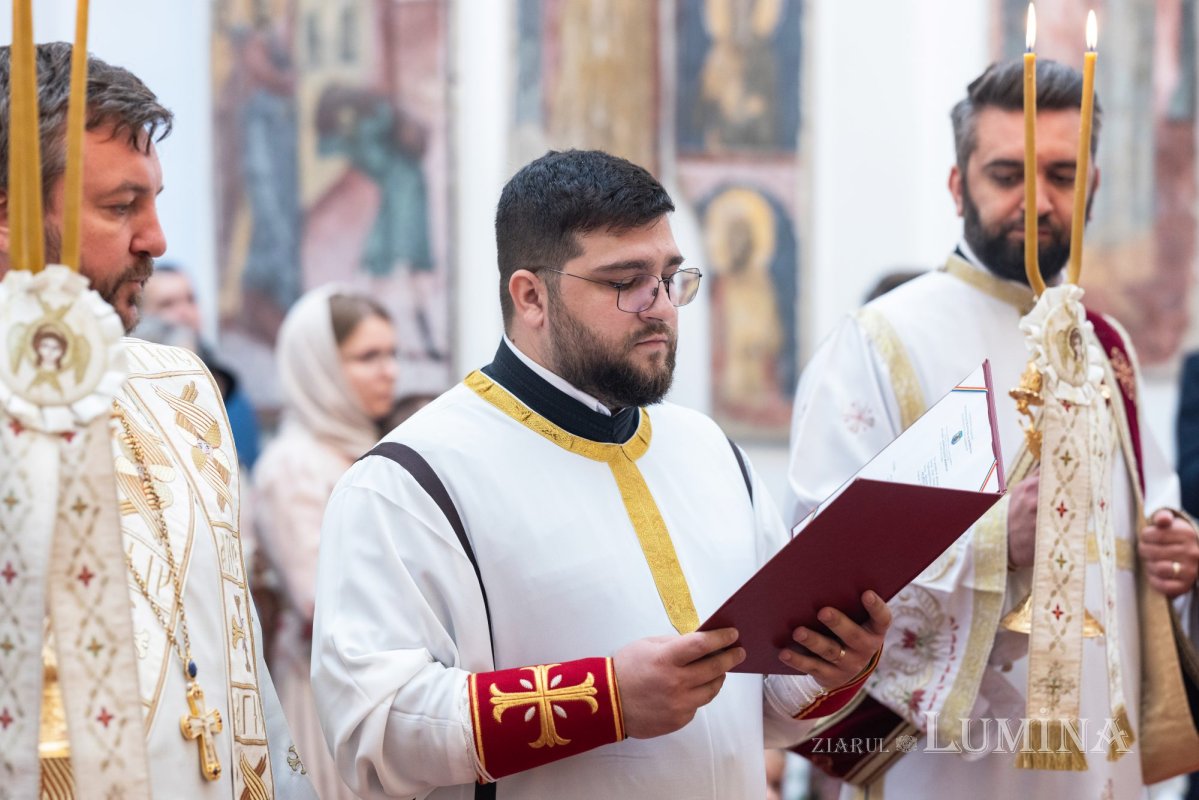 Un nou preot pentru biserica din incinta Palatului Cotroceni 310857