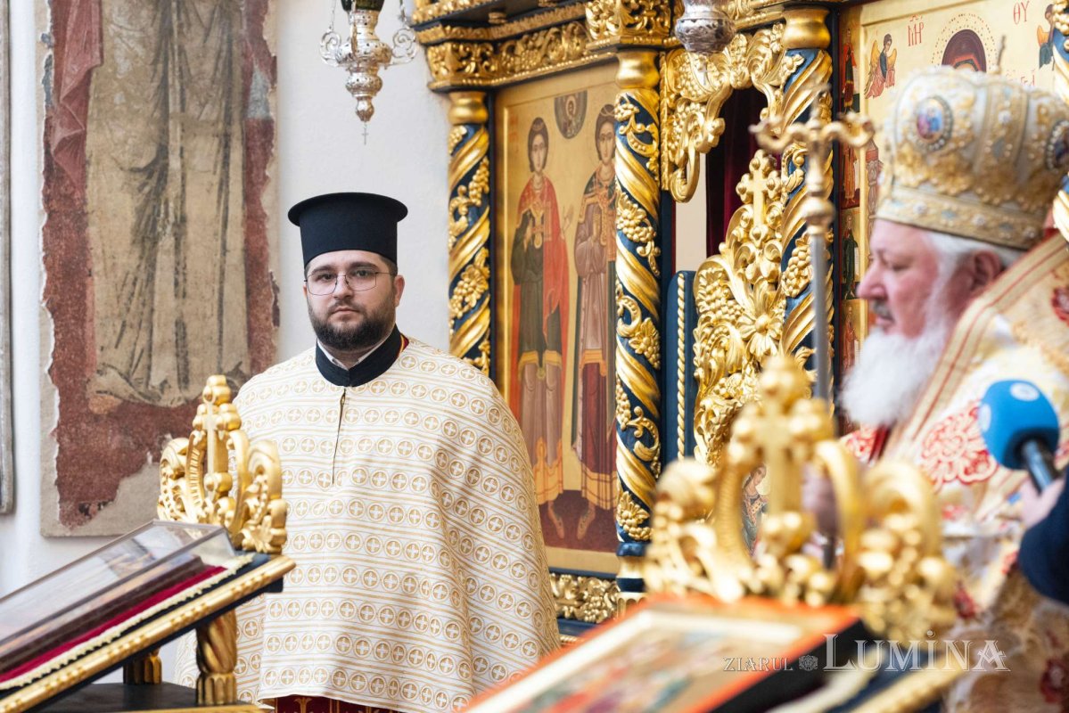 Un nou preot pentru biserica din incinta Palatului Cotroceni 310868