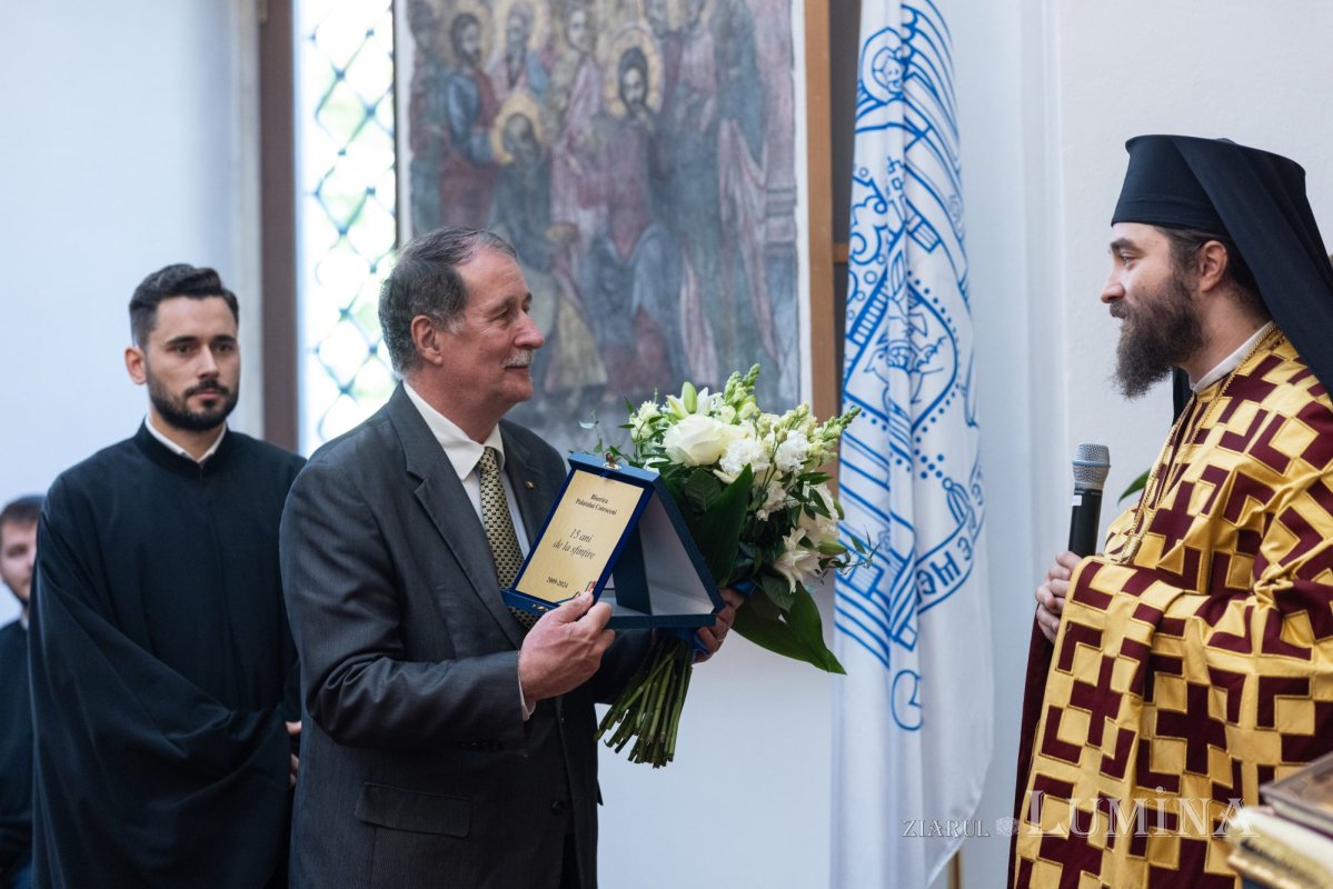 Un nou preot pentru biserica din incinta Palatului Cotroceni 310876