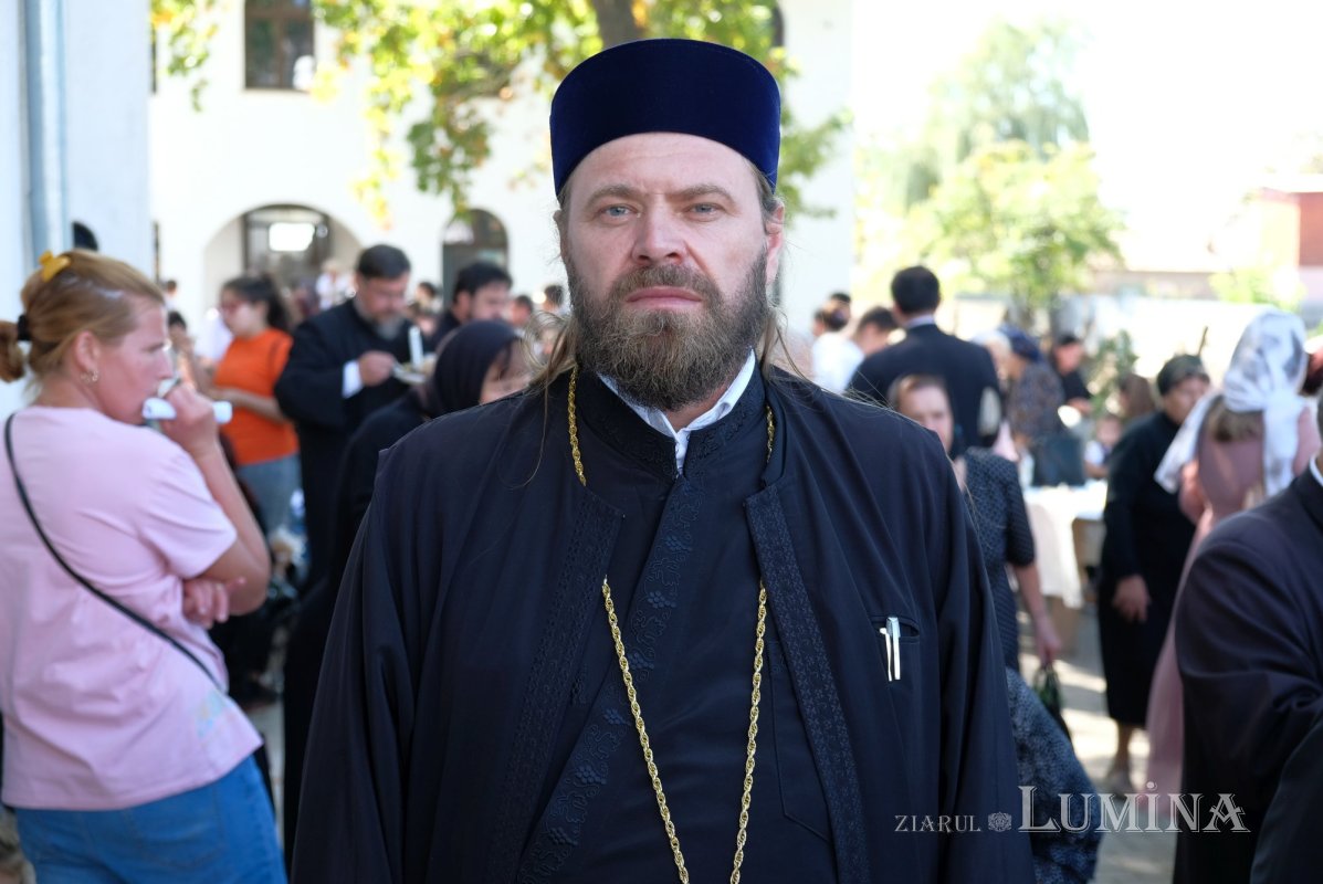 Nejudecând, tăcând, lucrând și iubindu-ți aproapele 311113